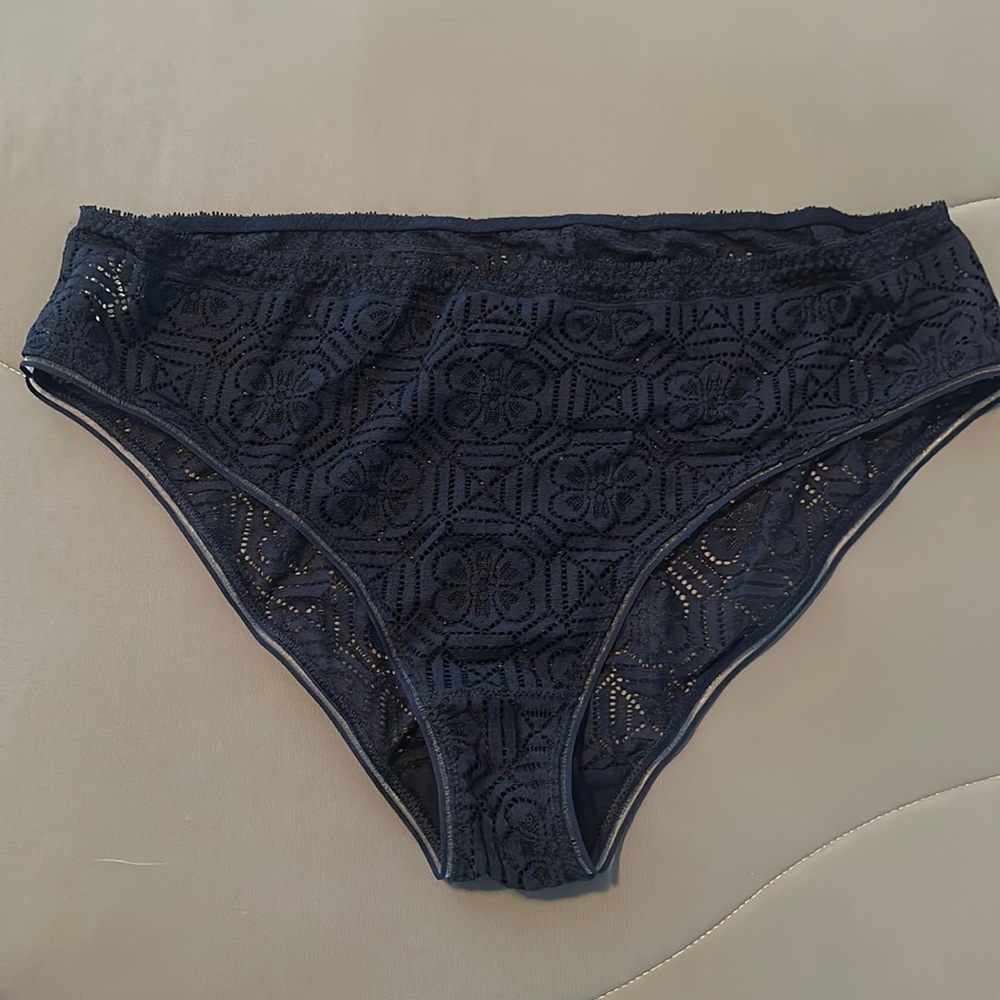 NWOT Simone Perele